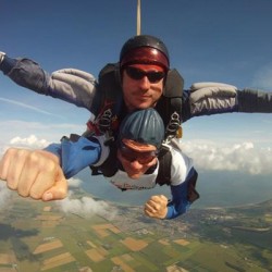 Skydiving Wick Hill, Kent